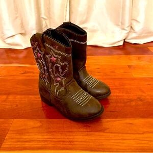 Beautiful girls (toddler) boots! Never used